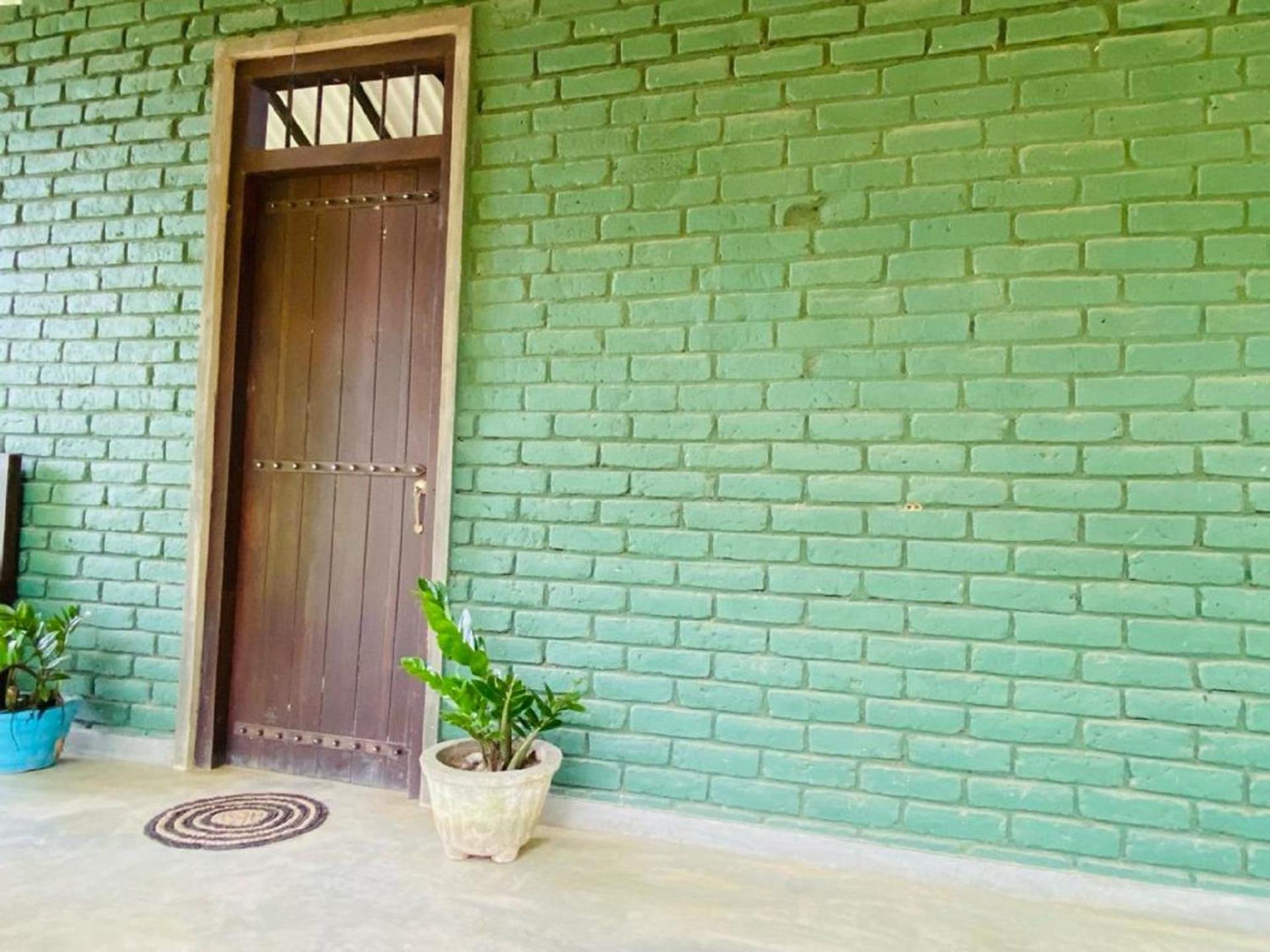Yala Ying Yang Hostel & Camping Extérieur photo