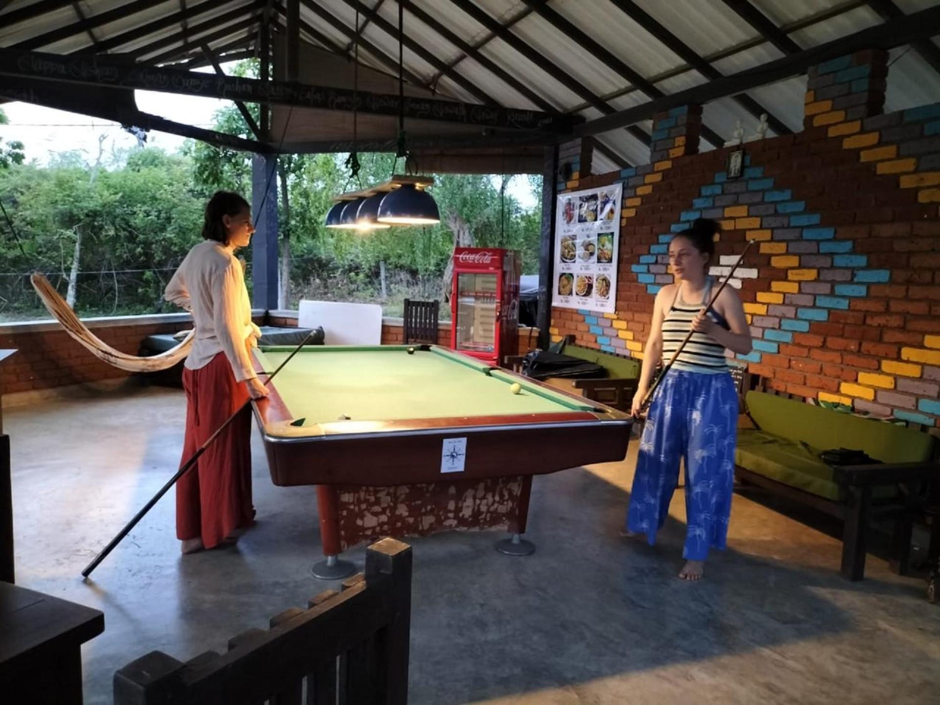 Yala Ying Yang Hostel & Camping Extérieur photo
