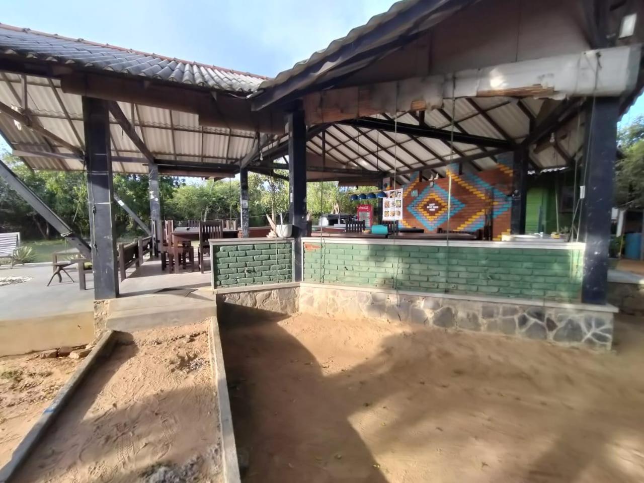 Yala Ying Yang Hostel & Camping Extérieur photo